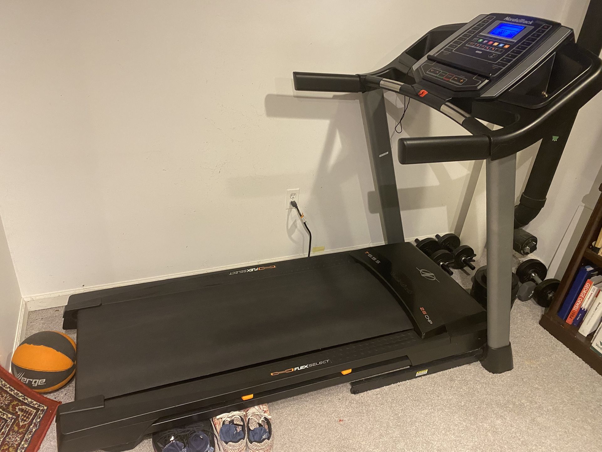 NordicTrack T6.5S 2.6 CHP Treadmill