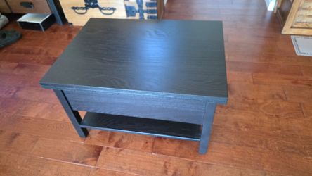 Ikea expandable coffee table or storage table