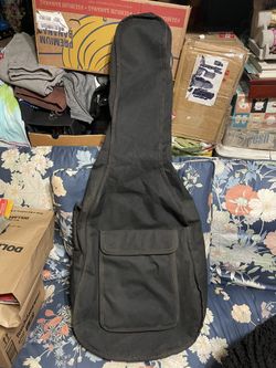 Guitar Case Like New With Extras