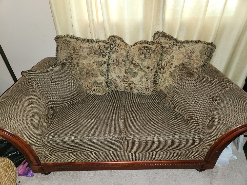 3 Piece Furniture Couch, Love Seat + Chair