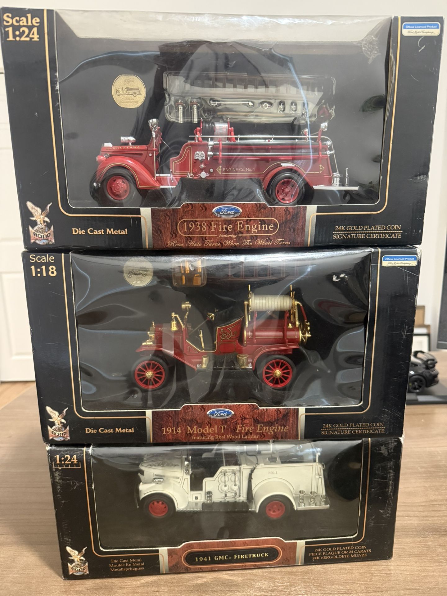 Fire trucks Diecast 1:24