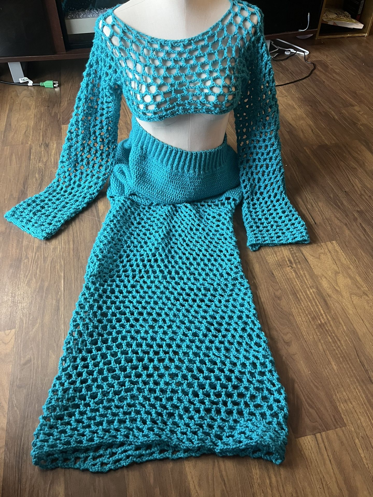 Handmade crochet 2 piece outfit skirt and shirt