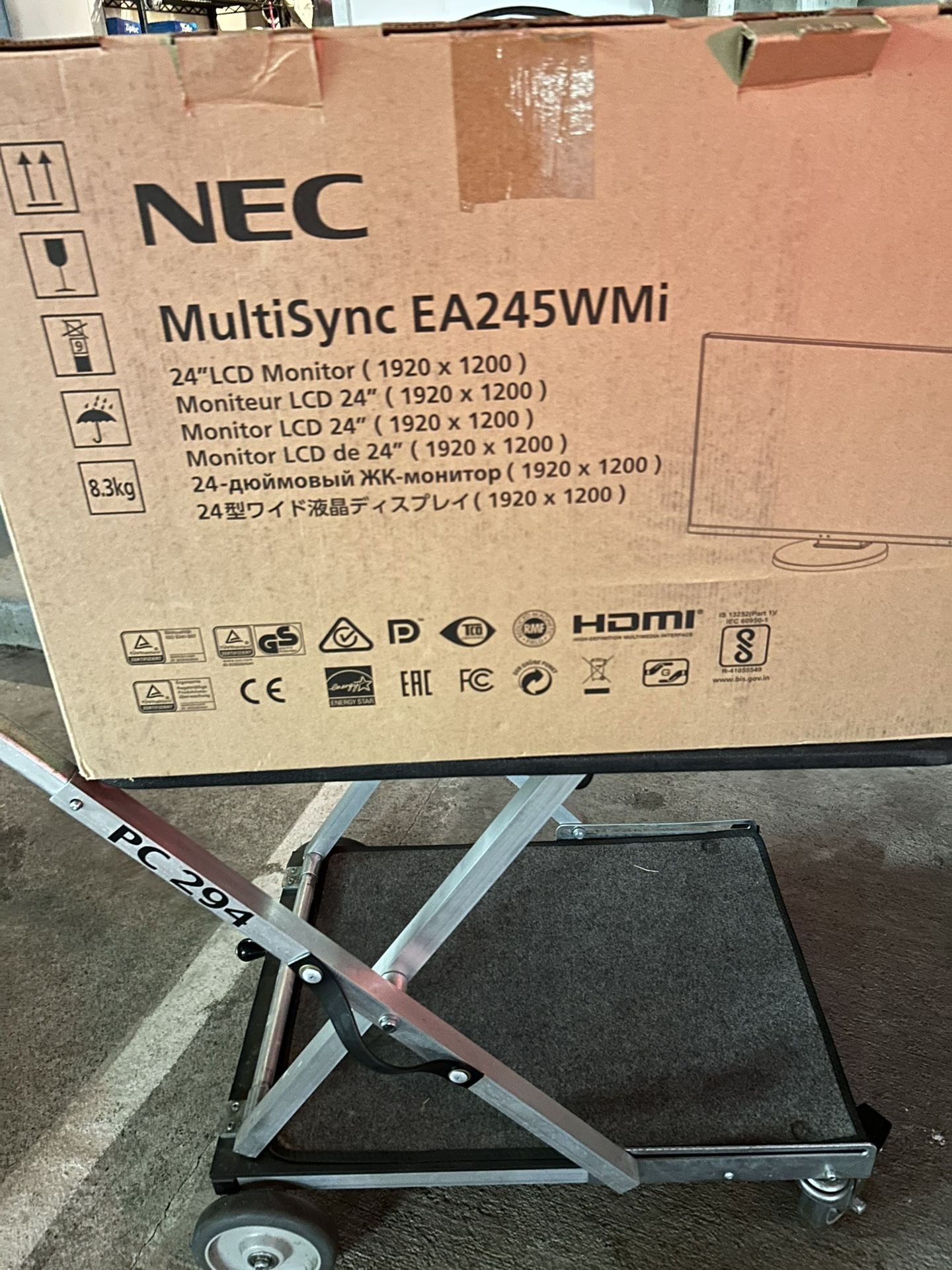 NEC 24. “ monitor MultiSync EA245WMI