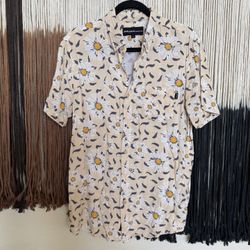 Yellow floral Molokai Surf Co. light-weight short sleeve button-up shirt; perfect condition