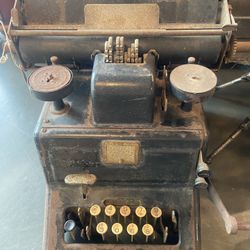 Vintage Phones, Typewriters, Cameras, Film Projectors, Etc