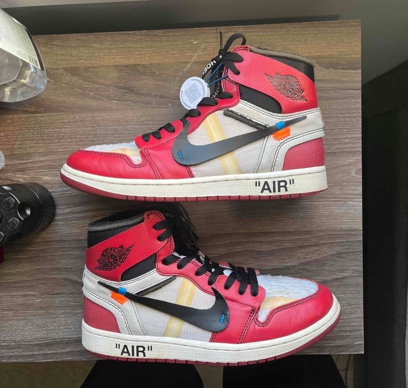 Nike off white Jordan 1 Chicago size 9.5