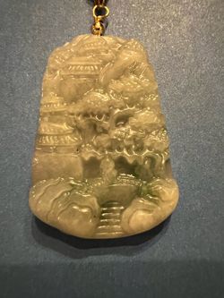 Beautiful Chinese landscape natural jade pendant
