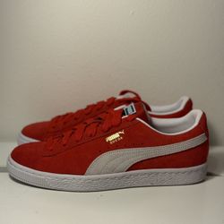 Puma Suede Classic gs Size 6.5y New