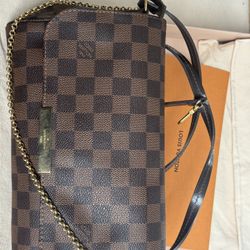 Authentic Louis Vuitton Damier Ebene Favorite Crossbody Bag