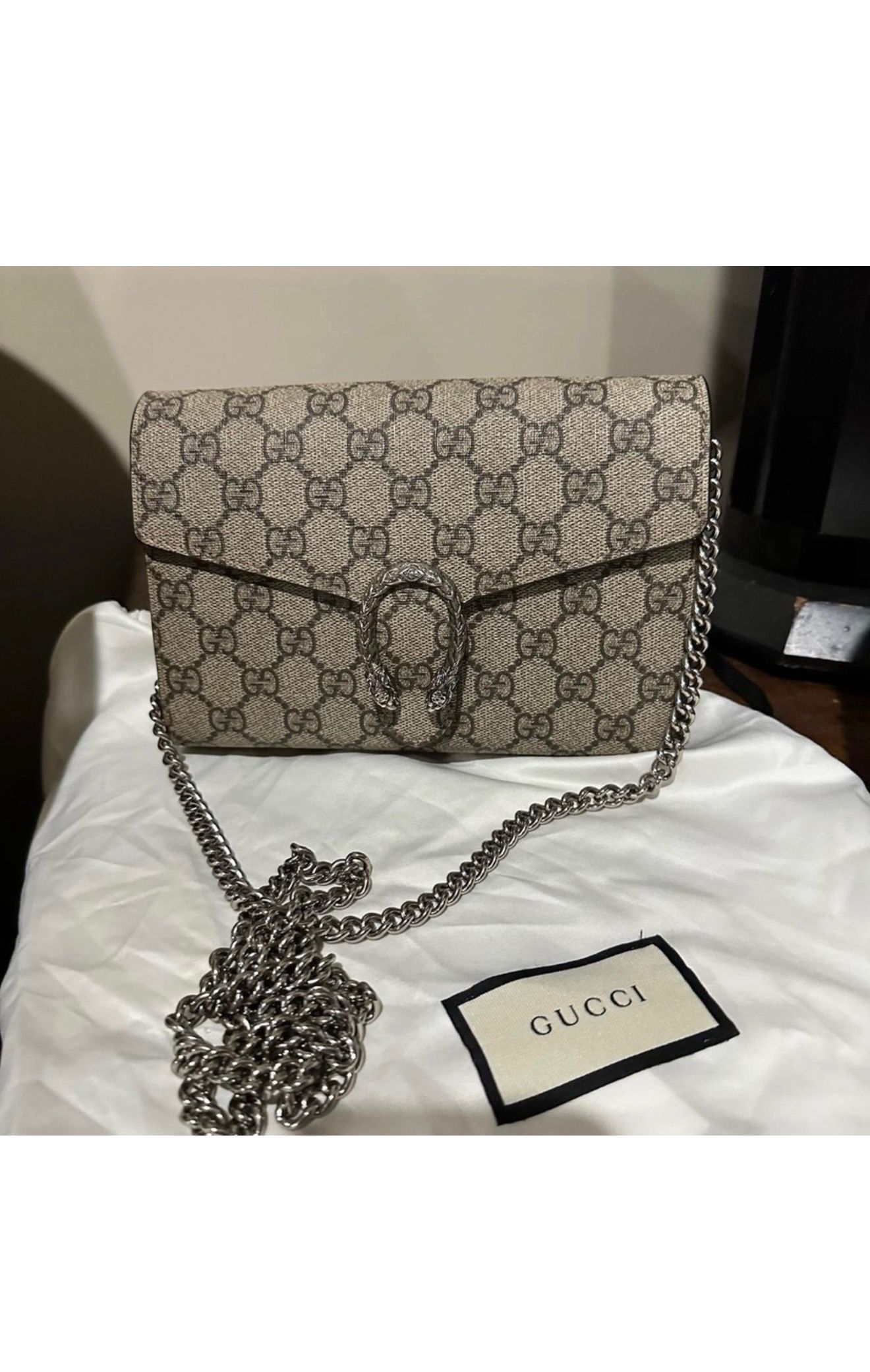 GUCCI DIONYSUS WALLET ON CHAIN