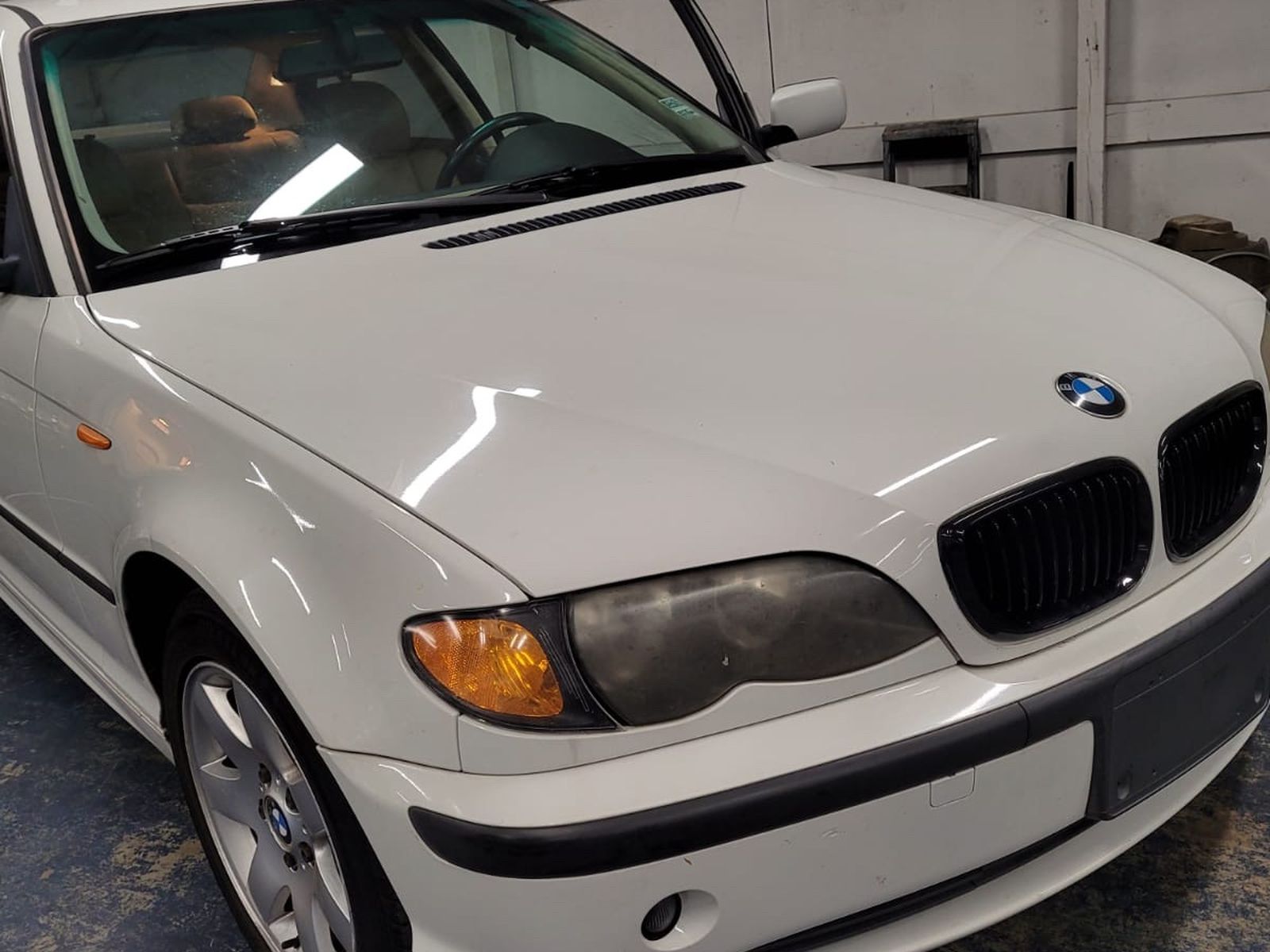 2002 BMW 325i