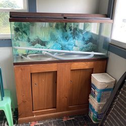 55 Gallon Salt Water Fish Tank 