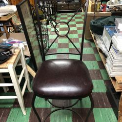 Two Counter/Bar Stools $25! PAIR