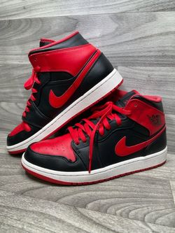 Jordan 1 Mid Alternate Bred (2022) (A1D034072)