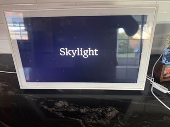 Skylight Digital calendar Frame White