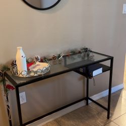 End Table And Mirror 