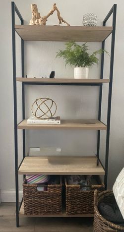 Bookshelf