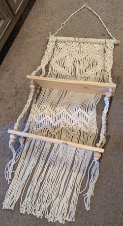 2 Tier Wood Shelf Macrame Decorative Wall Hanging 