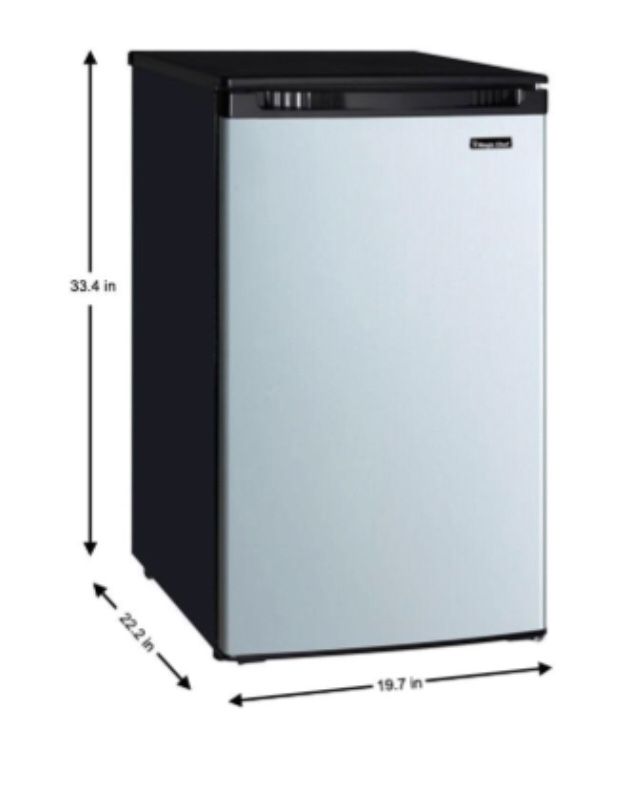 Magic Chef Mini Fridge Used- Like New