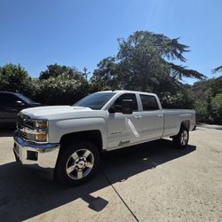 2016 Silverado 2500hd DURAMAX 4x4
