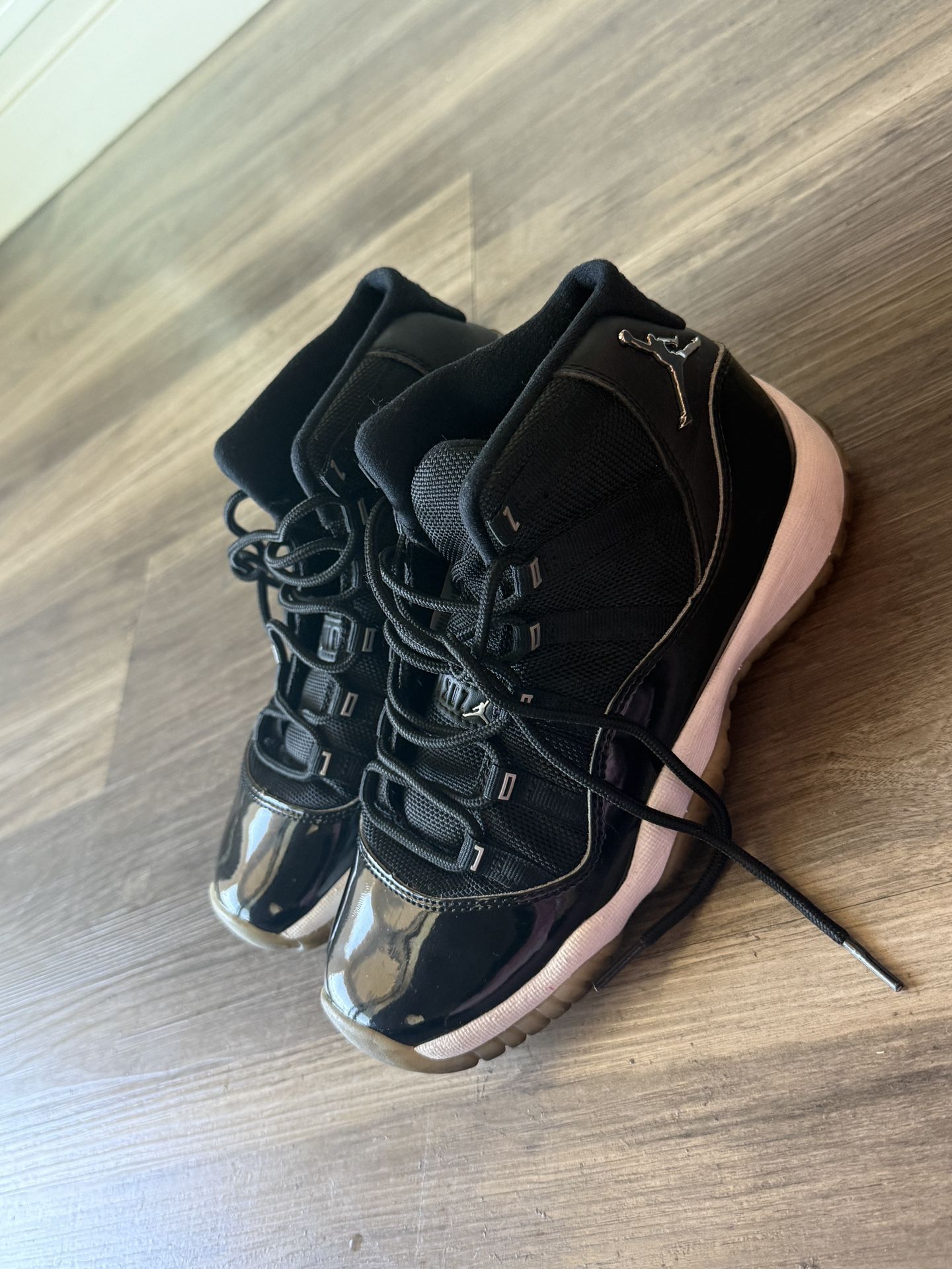 Jordan 11s