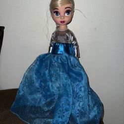 Elsa Doll 