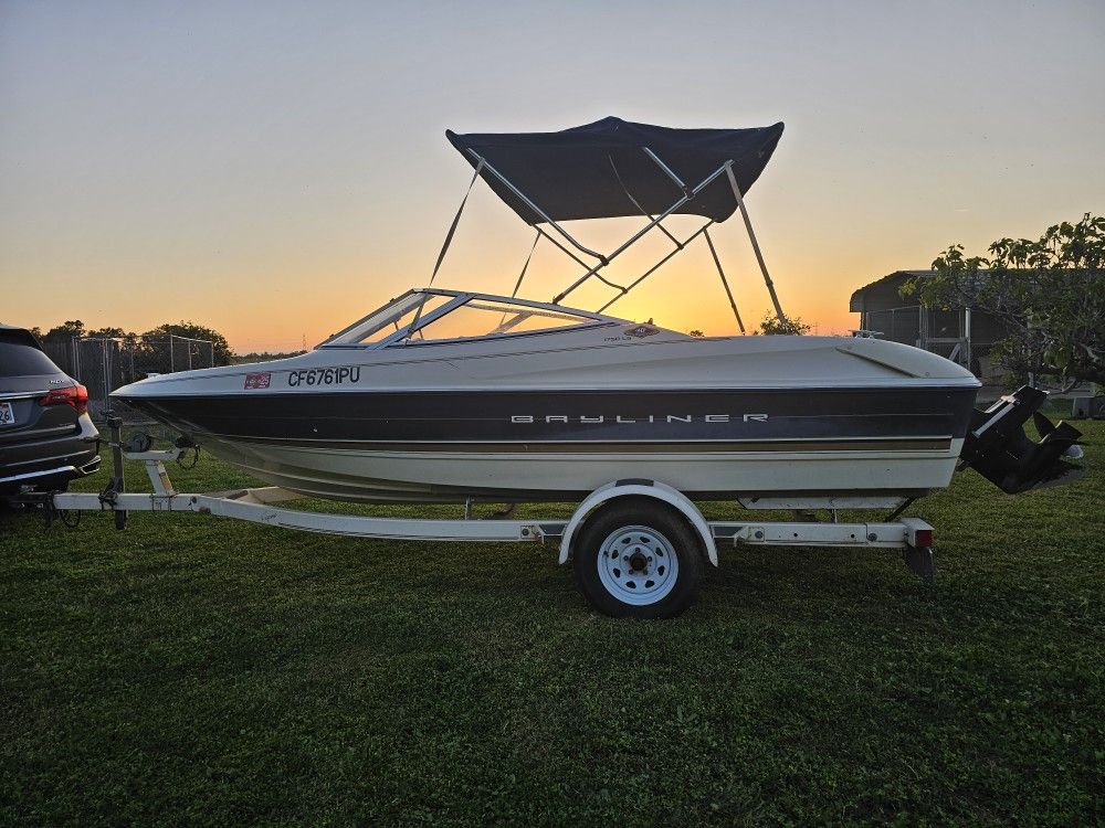 1996 Bayliner 1750 LS