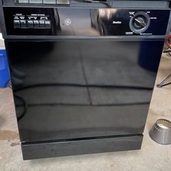 Black GE Dishwasher For Sale