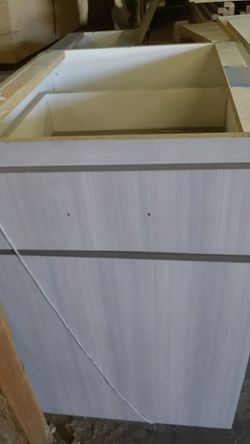 Drawer base cabinet