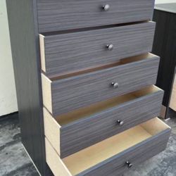 Five Drawers Dresser