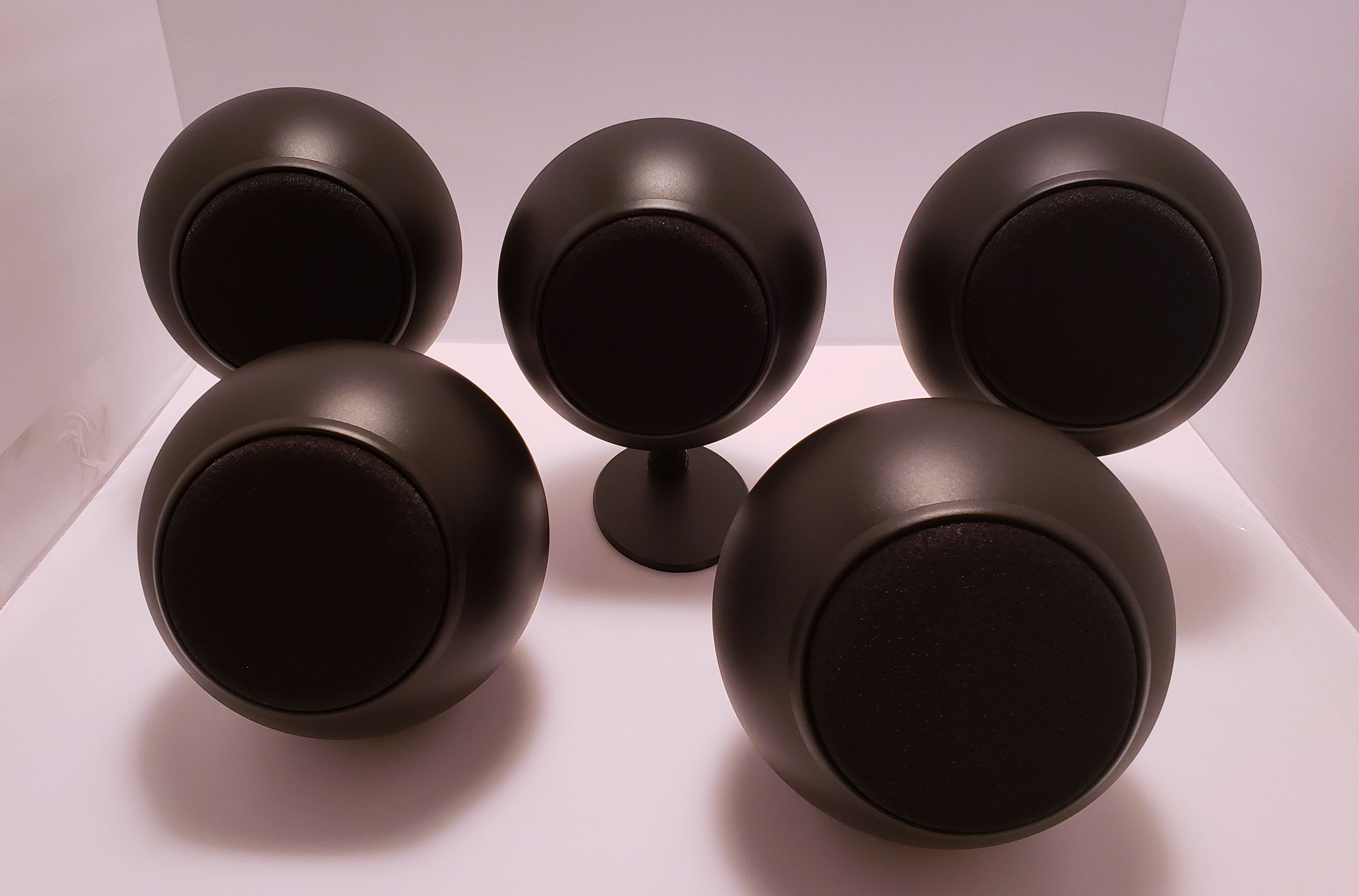 5 Anthony Gallo Acoustics A'Diva satellite speakers