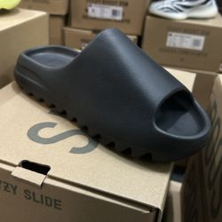 shoes of all type and sizes men and women