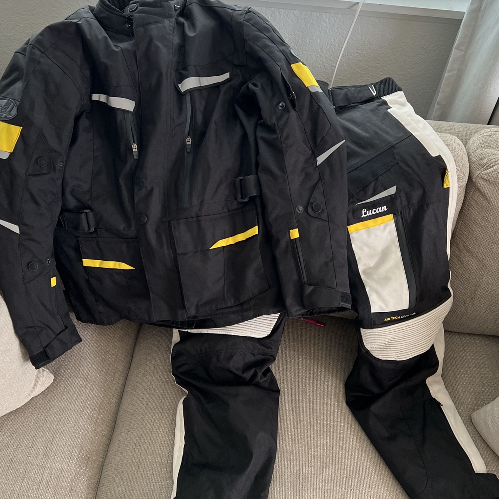 Lucan Motorcycle Jacket and Pants - Medium