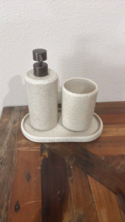 Bathroom Vanity Set