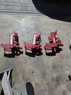 Qualcraft 1000 pound Wall Jacks 3