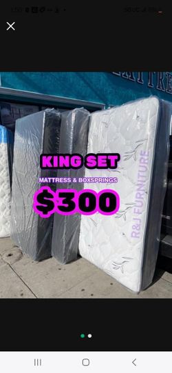 King Size Boxspring With Mattress