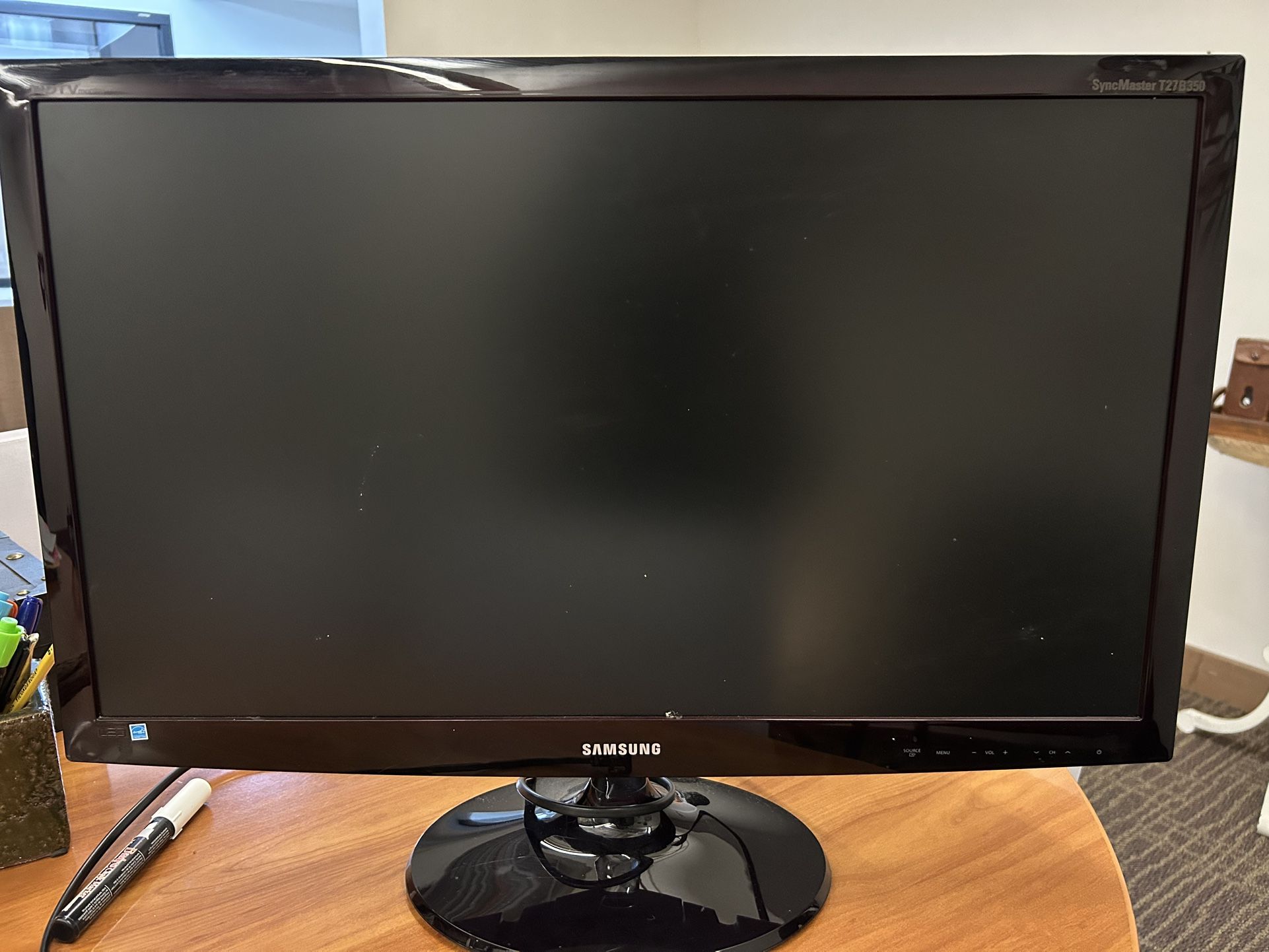 Samsung Monitor - 27” - Pick up Only