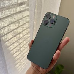 iPhone 13 Pro Max UNLOCKED