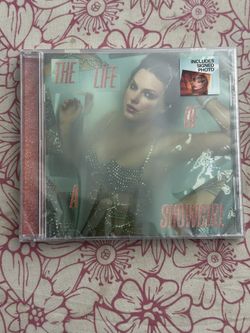 The Life of a Showgirl CD + Hand Signed Photo 1 -SHIPPED ORDER