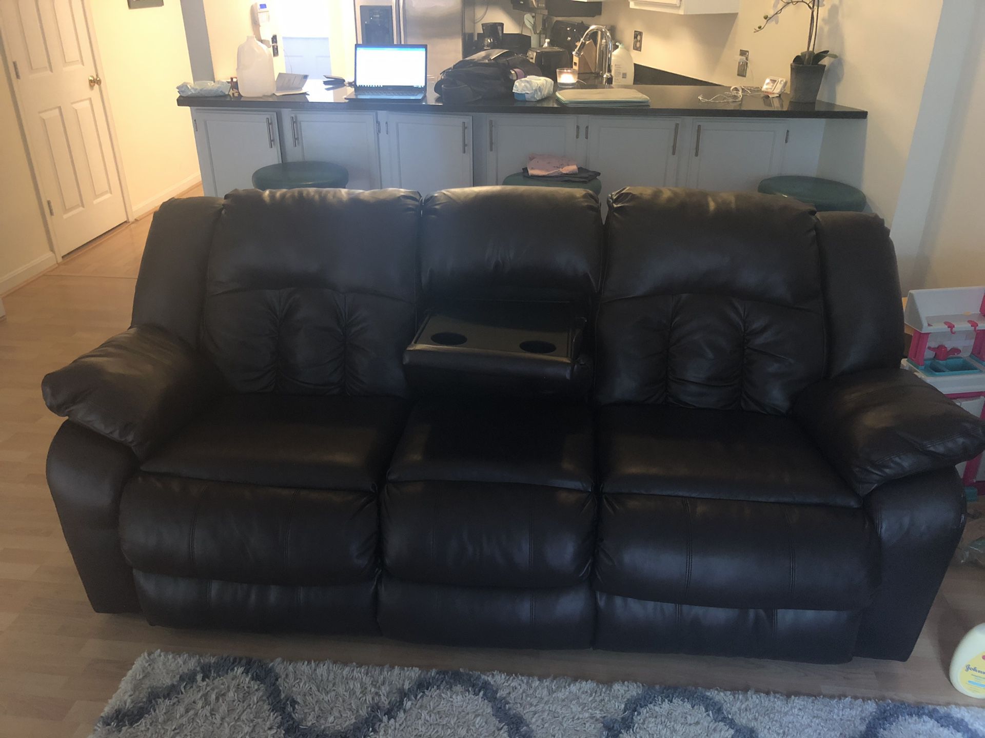 Brown Leather Recliner Sofa w/accent chair