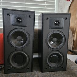 Polk Audio M5JR - Vintage Loud Speakers