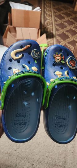 Crocs