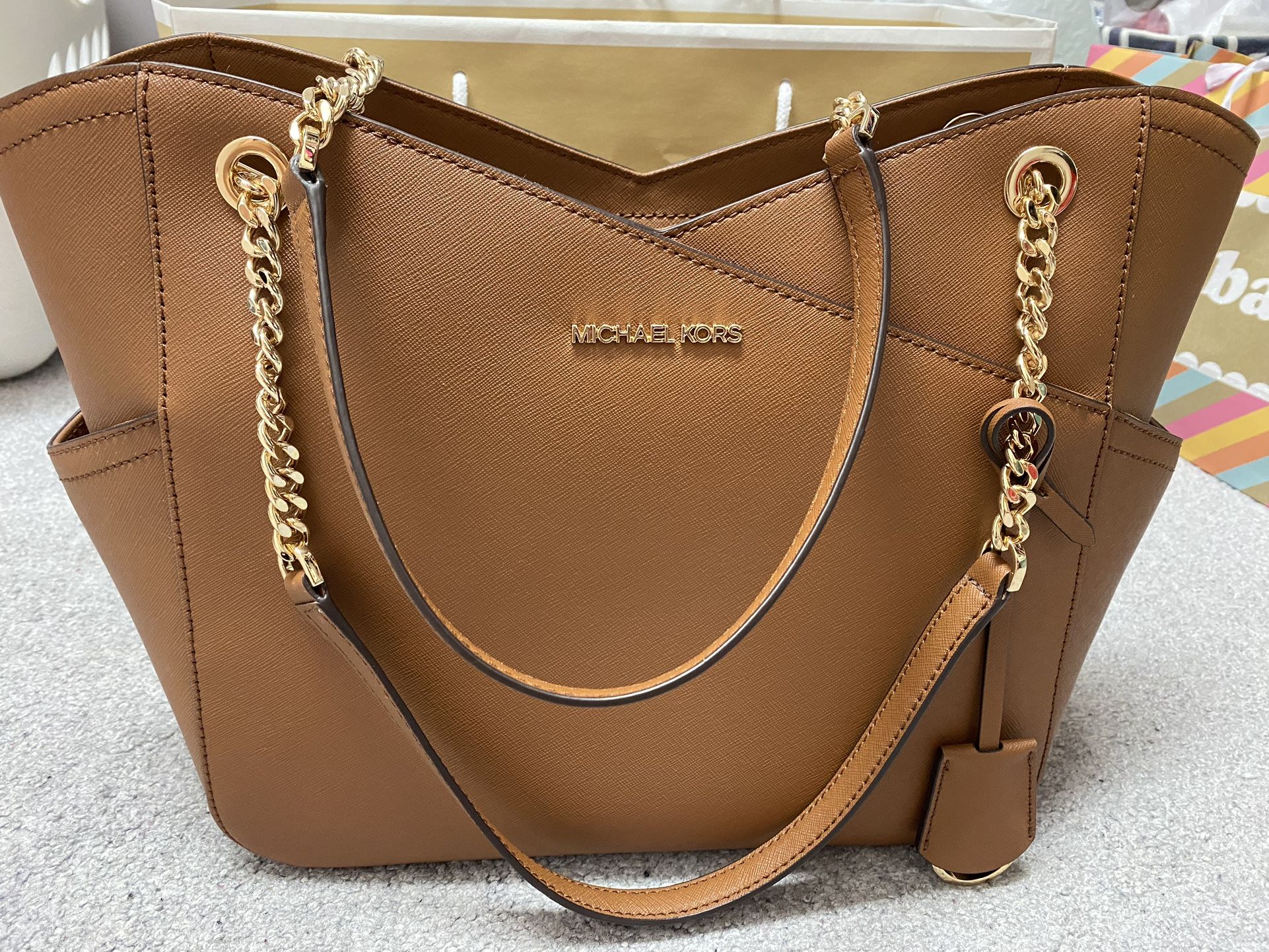 Michael Kors Jet Set Large Tote Bag