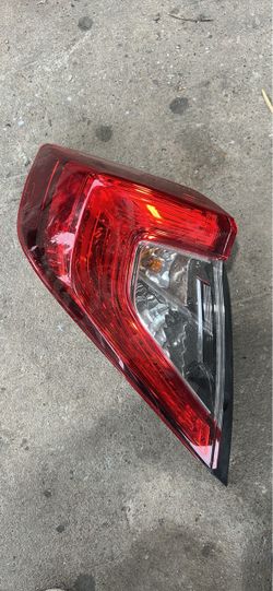 2016-2020 Honda Civic Sedan Tail Light Driver Left Side