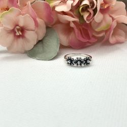 My Flores Ring Size 8