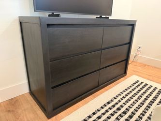Pottery Barn Cayman 6-Drawer Dresser 52” — Warm Black