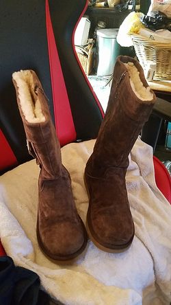 Ugg boots sz9