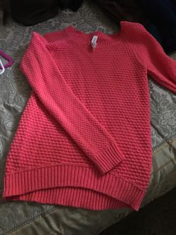 Women’s sweater
