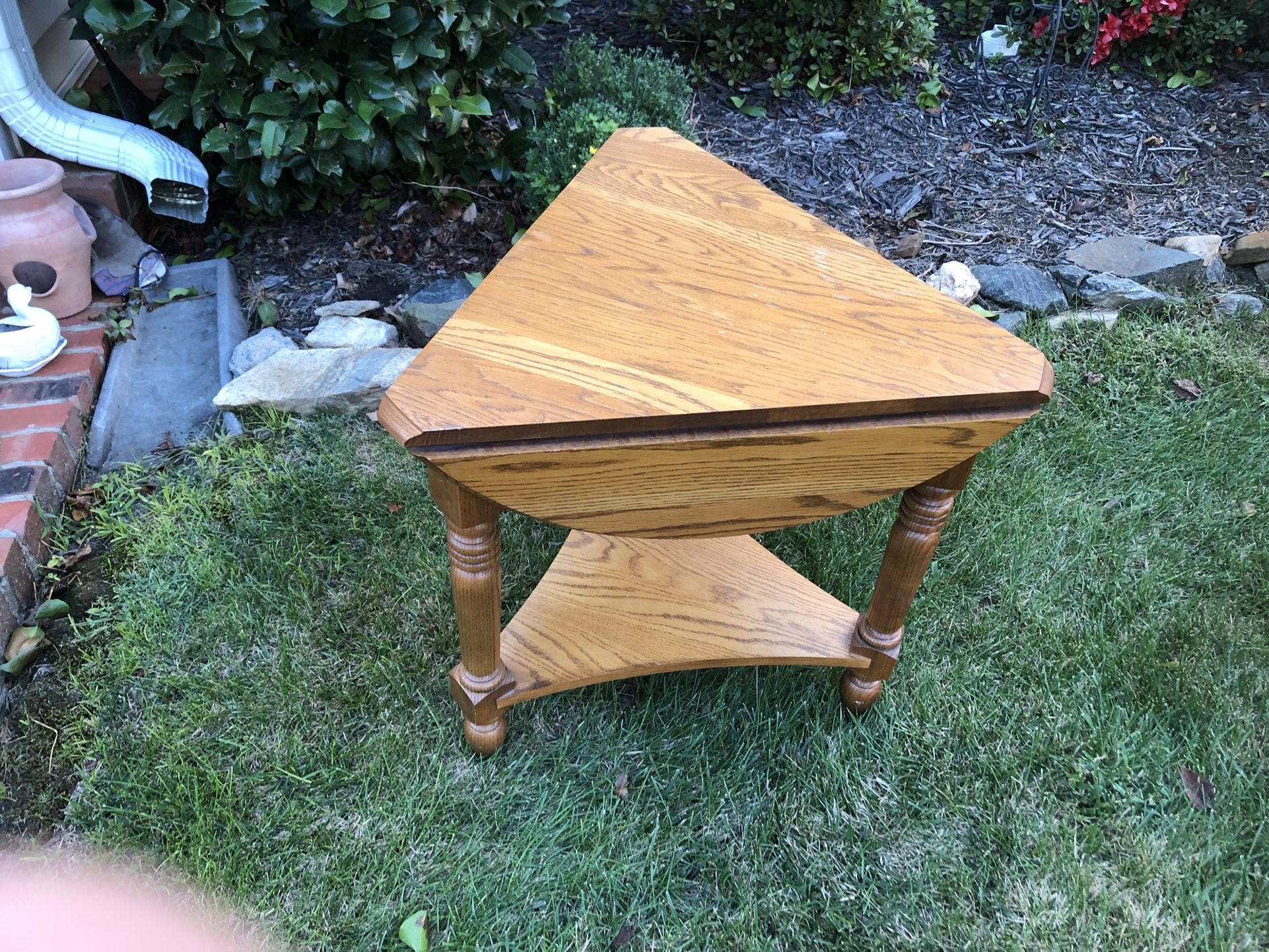 Corner  Drop Leaf Table