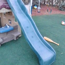 Slide Kids Large 7' Long Outdoor Slide Forts Treehouses Swing Sets Excellent Condition 